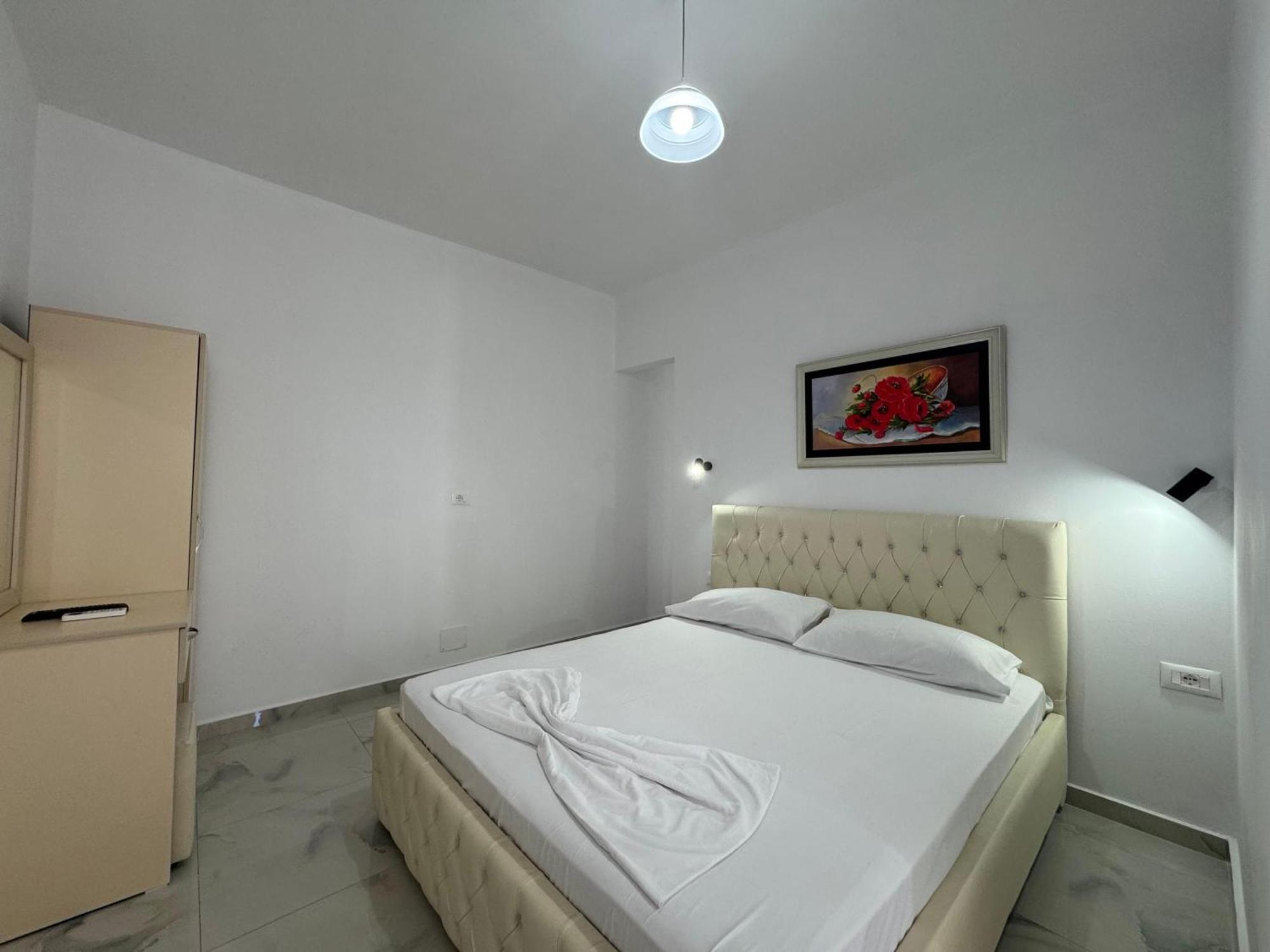 Vila Hergi Sarandë 外观 照片