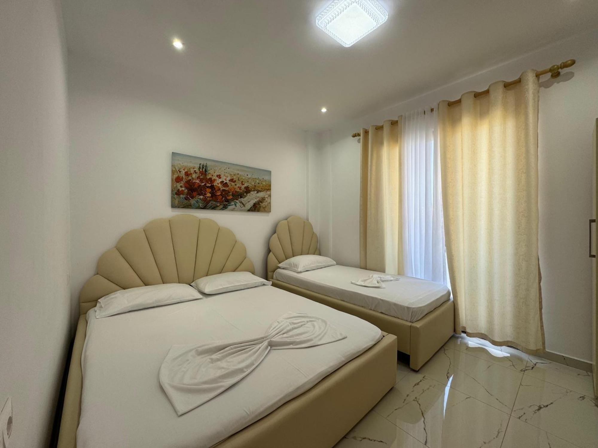 Vila Hergi Sarandë 外观 照片